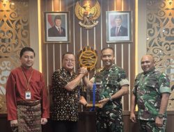 Danrem 121/Abw Melaksanakan Kunjungan Silaturahmi Dengan Kepala Cabang Bank Kalbar