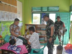 Danrem 121/Abw Tinjau Kegiatan Bakti Sosial Khitanan Massal Pada Penutupan TMMD Regtas ke-126 Kodim 1208/Sambas