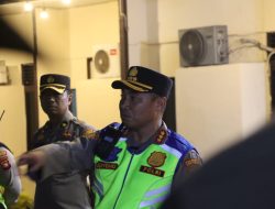 Kapolresta Pontianak Pimpin Patroli Skala Besar Amankan Puluhan Motor Berknalpot Brong Dan Sasar Kawasan Hiburan Malam