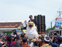 WAKIL BUPATI SUBANG HADIRI RUWAT BUMI DESA WANAJAYA, AJAK WARGA PERKUAT GOTONG ROYONG DAN DUKUNG PEMBANGUNAN