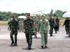 Kapolres Sintang Sambut Kedatangan Pangdam XII/Tanjungpura Di Bandara Tebelian