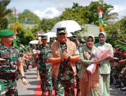 Kunjungan kerja Ke Yonif 642/Kapuas Pangdam XII/Tpr Tekankan Para Prajurit Selalu Berlatih Agar Siap Melaksanakan Penugasan Di Masa Yang Akan Datang