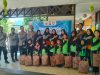 Polres Singkawang Gelar Jumat Berkah Bagikan Paket Alat Sekolah untuk Siswa Kurang Mampu Di SDN 82 Singkawang