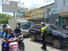 Personil Preventif Ops Zebra Kapuas 2025 Lakukan Pengaturan Lalu Lintas Di Titik Rawan Macet