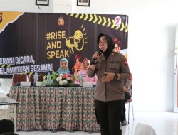 Cegah Bullying Dan Kekerasan Seksual Polwan Polda Kalbar Sambangi SMA Kemala Bhayangkari