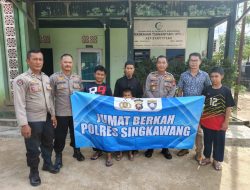 Polres Singkawang Gelar Jumat Berkah Salurkan Bantuan Sosial ke Ponpes Asy-Syafi’iyyah