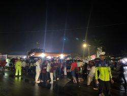 Polres Melawi Lakukan Pengamanan Dan Pengaturan Lalu Lintas Karnaval Natal Oikumene 2025