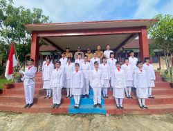 Aiptu Yanto Tekankan Nilai Integritas Dan Nasionalisme Usai Pengukuhan Ikapara SMAN 2 Nanga Pinoh