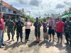 Wujud Nyata Kepedulian Kodim 1209/Bengkayang Atasi Kesulitan Rakyat Bersama Warga Perbaiki Jalan