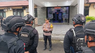 Satuan Brigade Mobil Polda Kalbar Perkuat Pengamanan Operasi Terpusat Lilin Kapuas – 2025 Polres Melawi