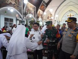 Dandim 1208/Sambas Dan Kapolres Sambas Dampingi Bupati Tinjau Pengamanan Natal 2025