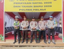 Personel Pos Pelayanan Nataru Polres Melawi Tetap Semangat Layani Masyarakat Secara Humanis