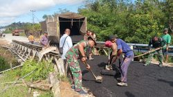 Tuntas Kodim 1209/Bky Dan Warga Rampungkan Pengaspalan Jembatan Sungai Ted