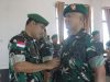 Pimpin Serah Terima Jabatan Di Awal Tahun Danrem 121/Abw Serahkan jabatan Kasipers Kasrem 121/Abw