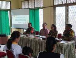 Babinsa Sanggau Kulor Hadiri Pisah Sambut Lurah Perkuat Sinergi Di Tingkat Kelurahan