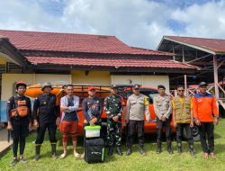 Babinsa Koramil 1204-17/Nanga Taman Bersama Forkopimcam Laksanakan Patroli Dan Pemeriksaan Kesehatan