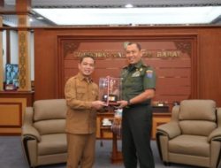 Gubernur Ria Norsan Terima Kunjungan Terhormat Pangdam XII Tanjungpura Mayjen TNI Jamallulael
