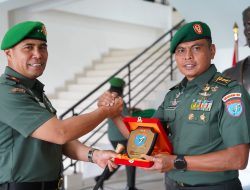 Pangdam XII/Tpr Pimpin Prosesi Penyerahan Jabatan Aslog Kasdam