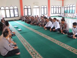 ‎Polres Sintang Gelar Peringatan Isra Miraj Nabi Muhammad SAW melalui Taushiyah