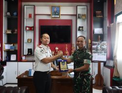 Jaga Silaturahmi Komandan Kodim 1208/Sambas Terima Kunjungan Kerja Kepala Kantor Imigrasi Kelas II TPI Kabupaten Sambas