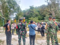 Babinsa Temajuk Dampingi Kunjungan Kerja BNPP RI Ke Perbatasan RI–Malaysia