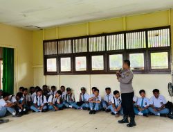 Sat Binmas Polres Melawi Sosialisasikan Bahaya Narkoba Dan Judi Online Di SMK Negeri 1 Belimbing