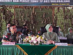 Tinjau Yonif TP 882/Hulubalang Pangdam XII/Tpr Kemampuan Dasar Prajurit Mutlak Dikuasai