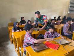 Babinsa Koramil 1206-14 Dampingi Penerima Manfaat Makan Bergizi Hulu Gurung