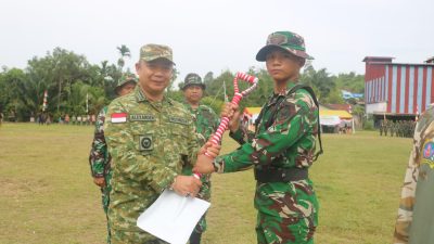 Kodam XII/Tpr Resmi Buka TMMD Ke-127 Akselerasi Pembangunan Di Sintang Dan Ketapang