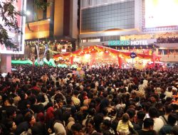 Satgas OPS Liong Kapuas 2026 Sukses Amankan Festival Parade Naga Bersinar Dalam Rangka Perayaan Cap Go Meh Tahun 2026 Di Kota Pontianak