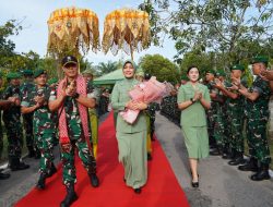 Pertegas Profesionalisme Prajurit Pangdam XII/Tpr Kunjungi Markas Brigif 19/KH