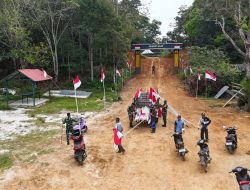Pertahankan NKRI Babinsa Perbatasan Bersama Warga Bentuk Kampung Merah Putih Di Batas Negeri