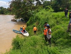 Remaja 14 Tahun Dilaporkan Hilang Diduga Tenggelam Di Sungai Pinoh Polisi Dan Warga Lakukan Pencarian