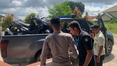 Anggota Sabhara Respon Cepat Tangani Laka Lantas Di Jalan Poros Tengah Nanga Pinoh Korban Dilarikan Ke RS Citra Husada