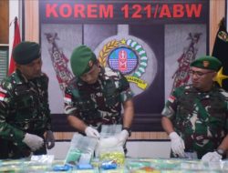 ‎Korem 121/Abw Melalui Satgas Pamtas RI-Malaysia Yonarhanud 1/Pbc Kostrad Berhasil Gagalkan Upaya Penyelundupan Narkotika Jenis Sabu Seberat 55,297 Kilogram Di Perbatasan