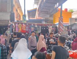 ​Subsatgas Binmas Ops Ketupat Kapuas 2026 Sambangi Pelabuhan Dwikora Bagikan Tips Mudik Aman Bagi Penumpang Kapal Laut