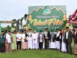 ‎Korem 121/Abw Dan Kodim 1205/Stg Menggelar Sholat Idul Fitri 1447 H Bersama Masyarakat Di Kabupaten Sintang
