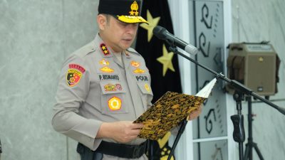 Kapolda Kalbar Pimpin Sertijab Irwasda Momentum Penguatan Pengawasan Internal