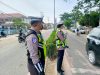 Tebar Senyum Satuan Lalu Lintas Polres Melawi