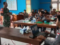 Pj. Danramil Batang Lupar Berikan Materi Kedisiplinan Kepada Linmas Di Kantor Desa