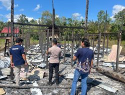 Rumah Betang Di Melawi Hangus Terbakar Polisi Cek TKP