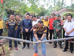 Kapolres Melawi Buka Tounamen Volly Putra Semi Open Kapolres Melawi Cup 2026