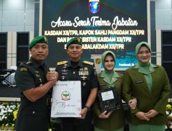 Wakili Danrem 121/Abw Kasrem 121/Abw Hadiri Upacara Serah Terima Jabatan Dan Tradisi Satuan Lingkungan Kodam XII/Tanjungpura