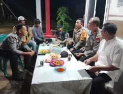 Kasat Binmas Polres Ketapang Bersama Kapolsek Delta Pawan Laksanakan Patroli Dan Monitoring Pos Kamling Di Kelurahan Sukaharja