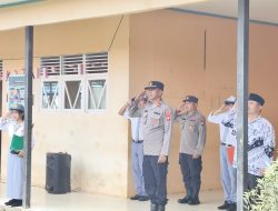 Kapolsek Kota Baru Jadi Pembina Upacara Hardiknas dDi SMAN 01 Tanah Pinoh Barat Sampaikan Pesan Penting Untuk Pelajar
