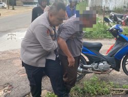 Kapolres Melawi Bantu Evakuasi Korban Laka Tunggal