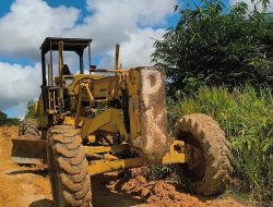 Alat Berat Terus Bekerja Jalan Desa Semayang Menuju Desa Persiapan Tanak Mulai Terlihat Bagus