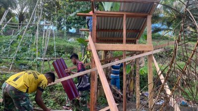 Pembuatan MCK di SMP Negeri 5 Kembayan Di Semayang Oleh Satgas TMMD Ke-128 Kodim 1204/Sanggau