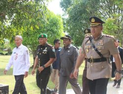 Komandan Kodim 1206/Putussibau Hadiri Serah Terima Jabatan Danyonif 644/Walet Sakti