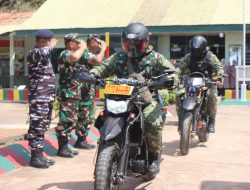‎Pangkogabwilhan I Kunjungi Koramil Tayan Hilir Bagikan Sembako Dan Disambut Adat Dayak